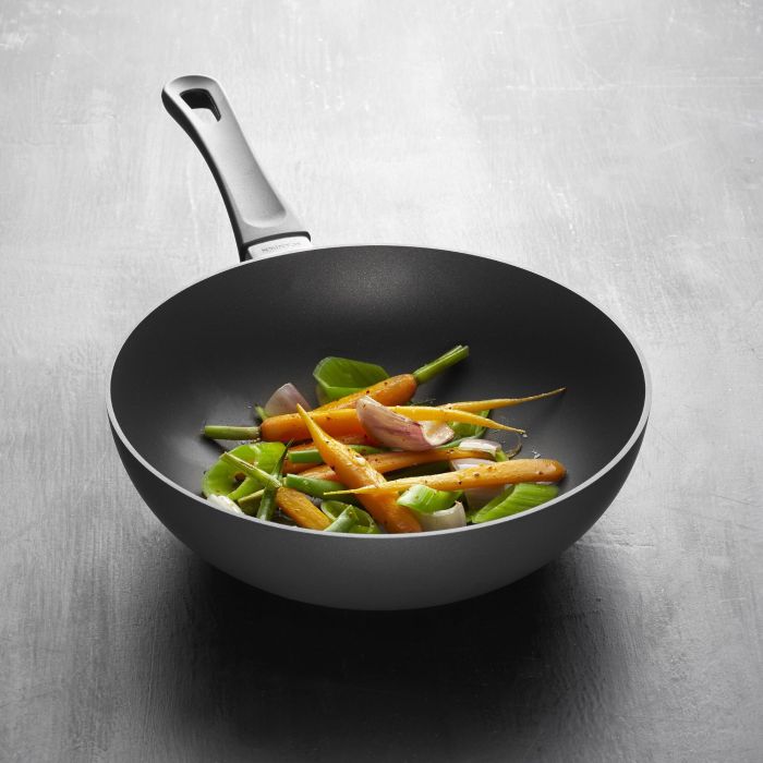 Classic Stir Fry Pan 24cm | SCANPAN South Africa
